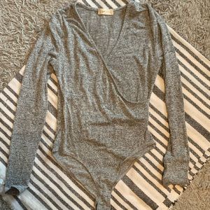 Altar'd State Mock Cross Front Grey Bodysuit Size Medium